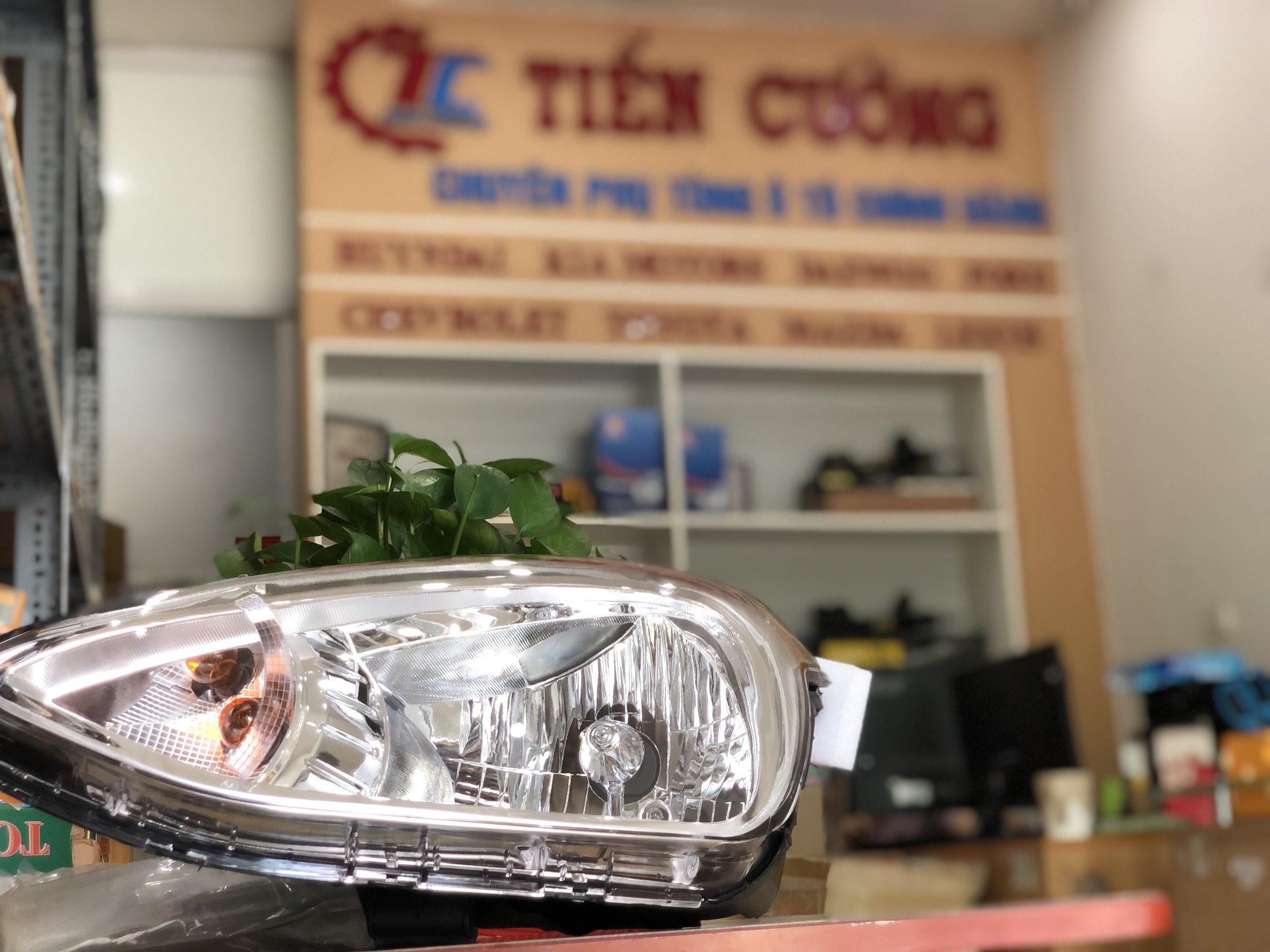 Đèn pha Huyndai Grand I10