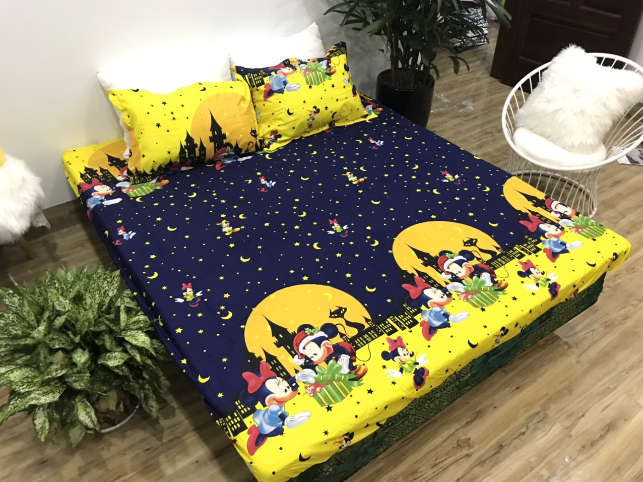 Set Ga Gối 3 Món (Gồm 1 Ga bo chun + 2 Vỏ Gối Nằm) SGG P19