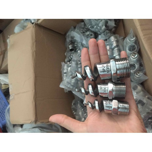 Đầu phun XOẮN ỐC phi 21mm (1/2”) kim loại