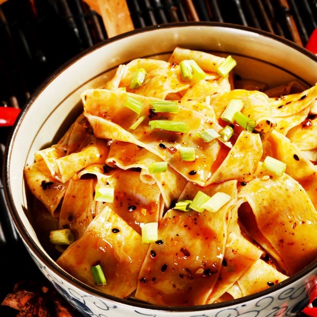 Mì trộn chua cay AKhoan 105gr