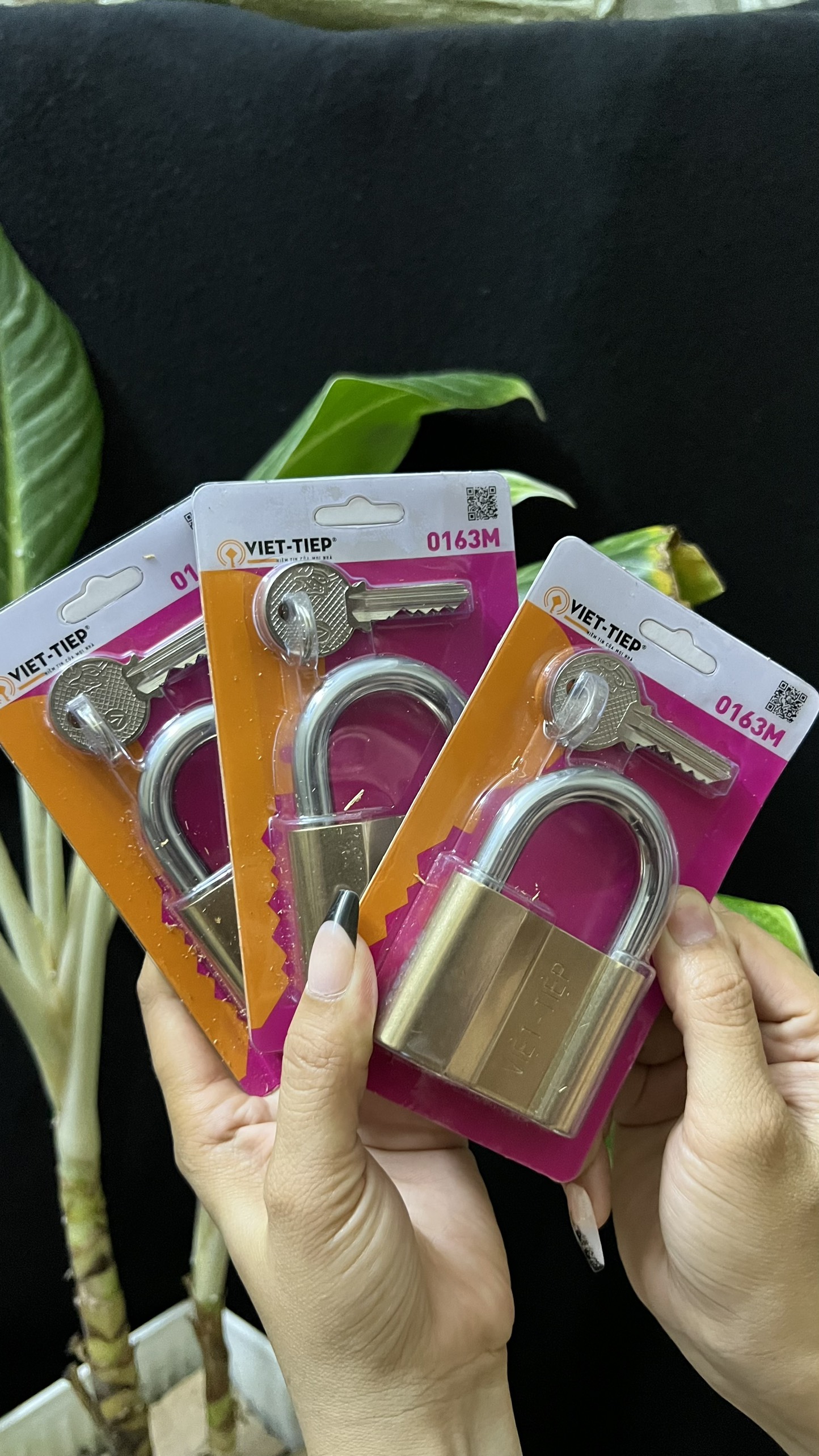 Khóa Việt Tiệp 63mm chính hãng