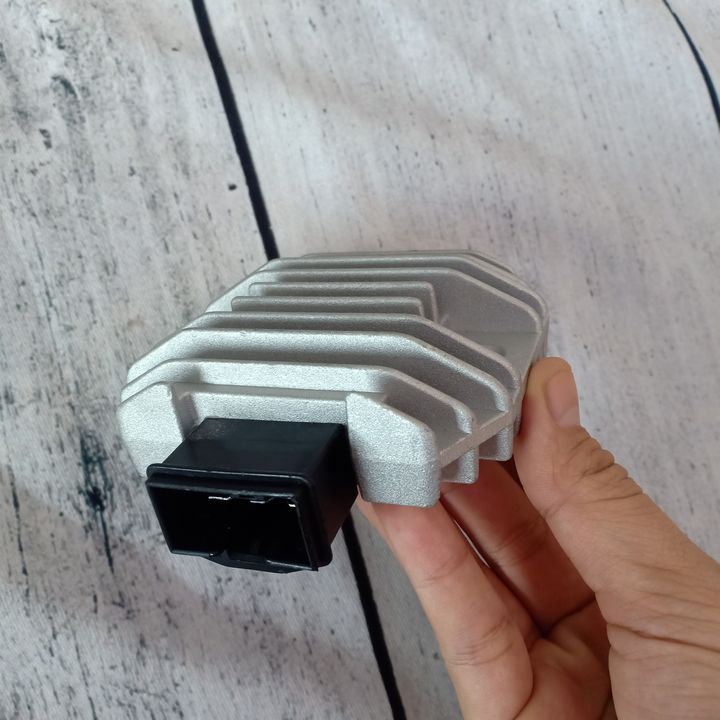 Sạc tăng dòng , xe LEAD 110 / SCR [ SALE ] tự ngắt khi đầy bình