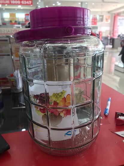 BÌNH THỦY TINH QUAI XÁCH NẮP TÍM 16L