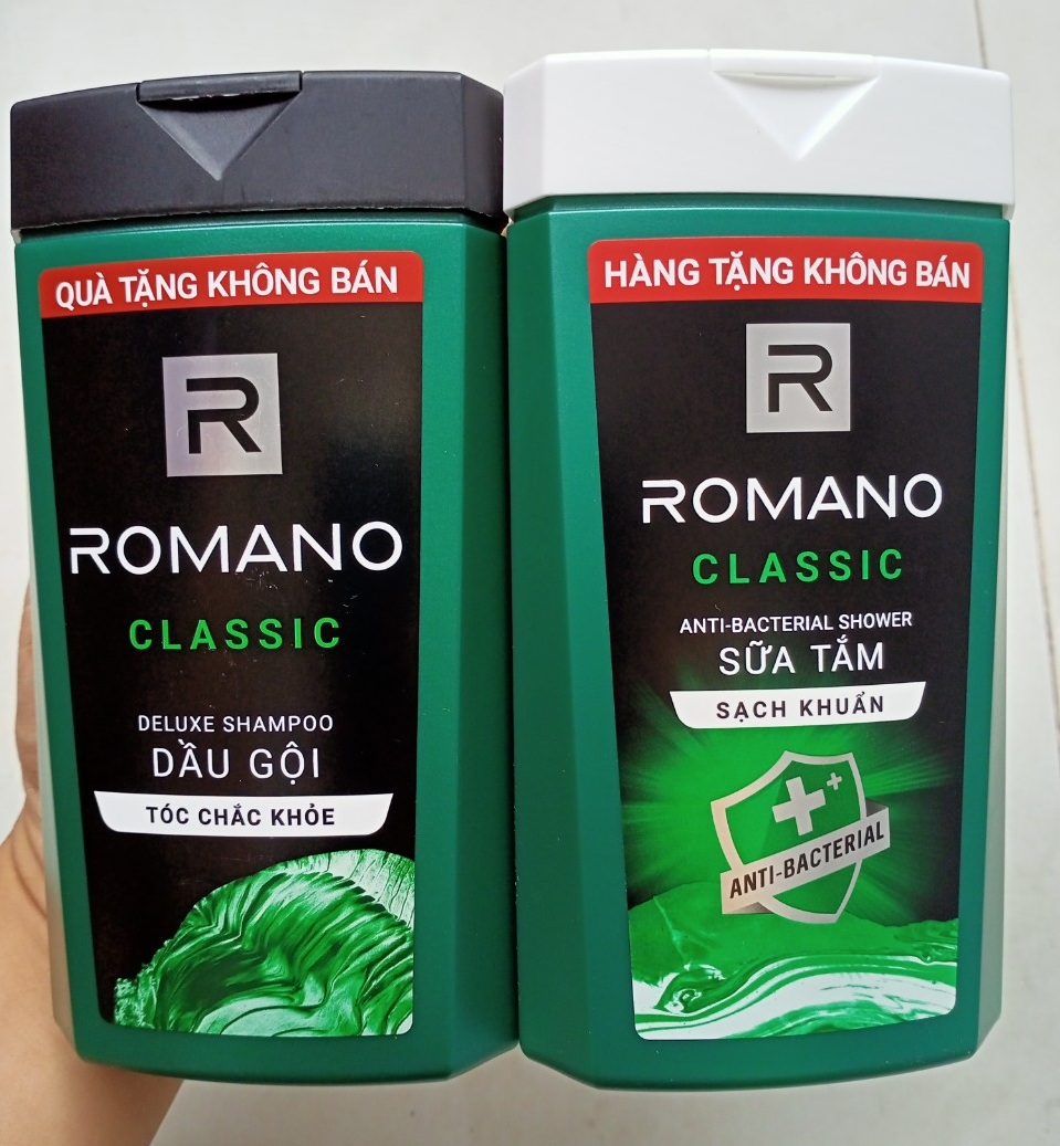 Bộ sữa tắm 150g + Dầu gội Romano 150g