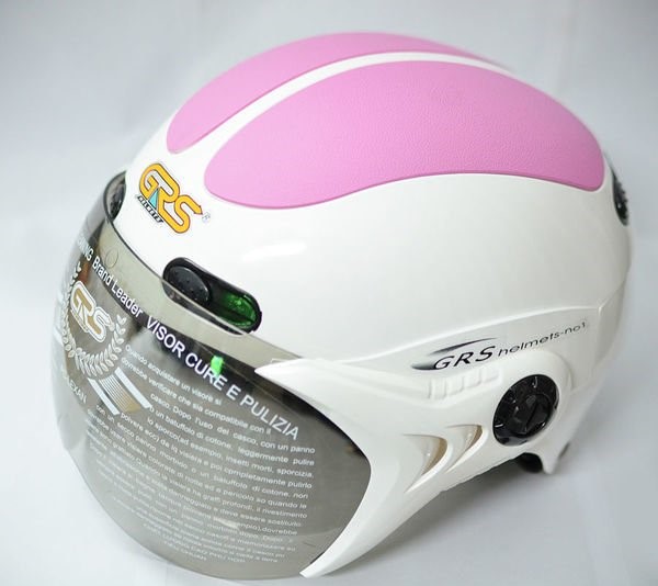 NÓN BẢO HIỂM GRS A102K CÓ KÍNH