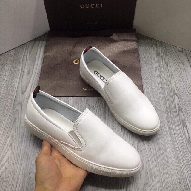 giày lười nam sliponn trắng trơn sọc đỏ