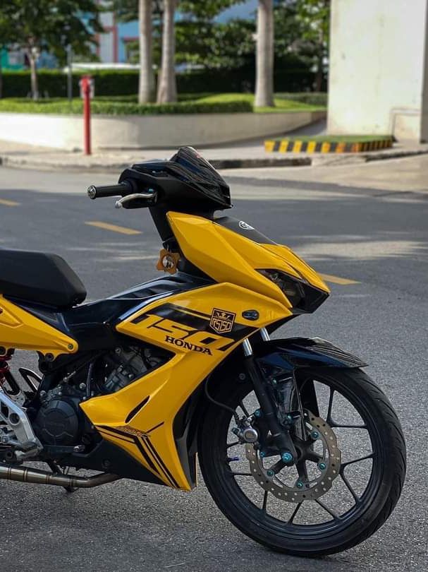 Tem Rời Winner X V2 Dán Xe Vàng ( Decal Trong )
