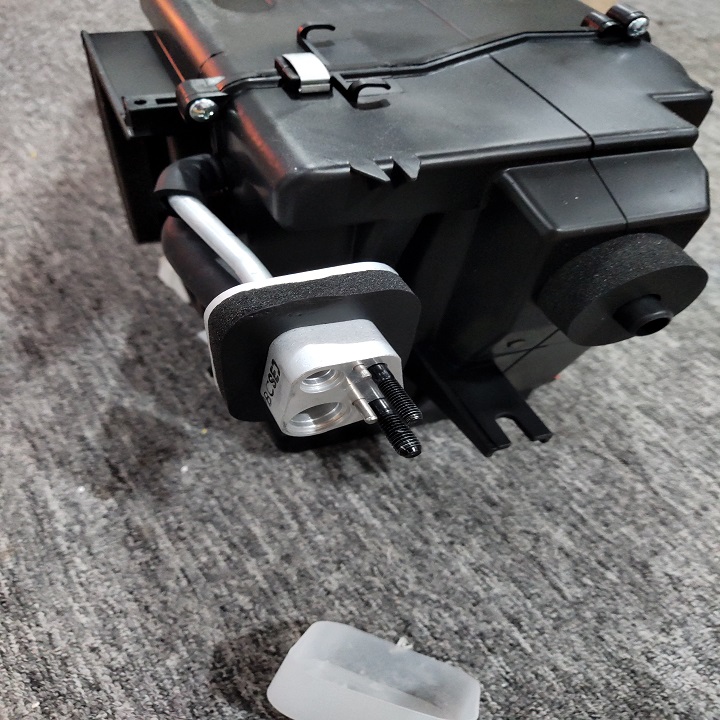 hộp dàn lạnh huyndai mighty