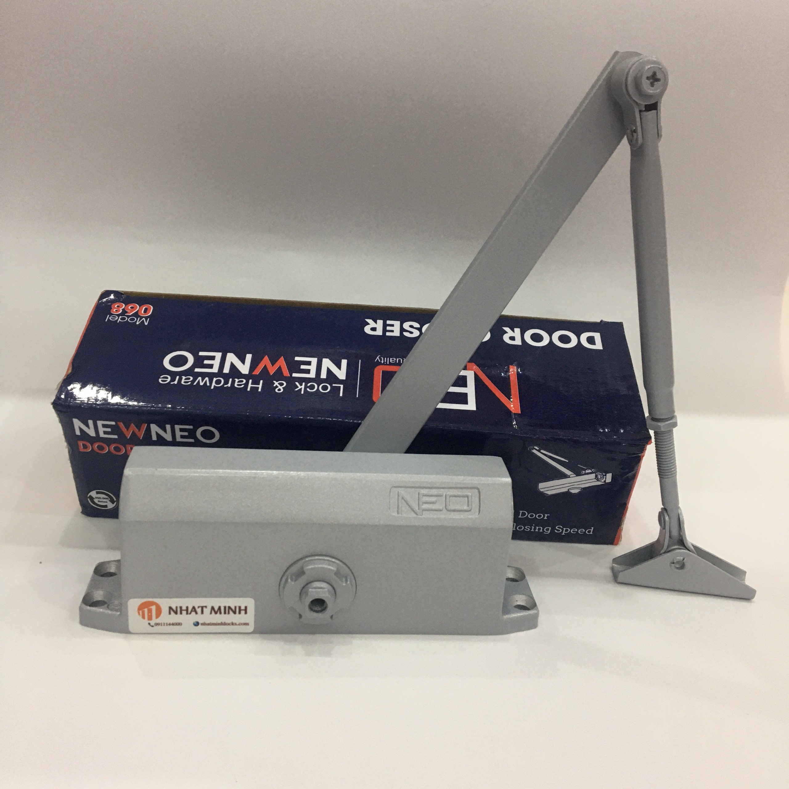 Tay co thủy lực NEO 068
