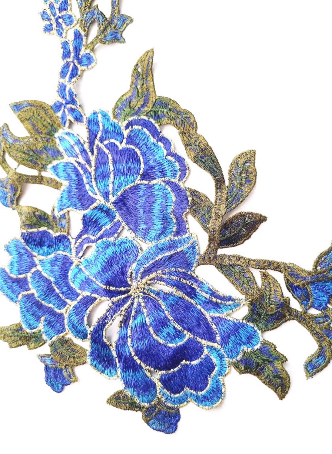 Hoa thêu nổi 3D trang trí may lên áo cao cấp