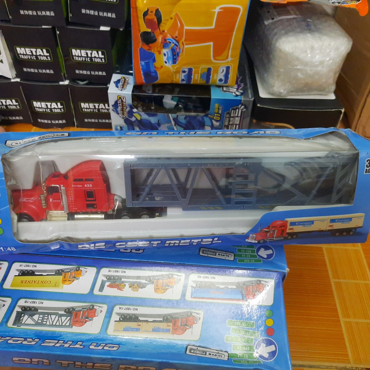 Mô hình xe container đầu kéo tỉ lệ 1:48 đồ chơi trẻ em