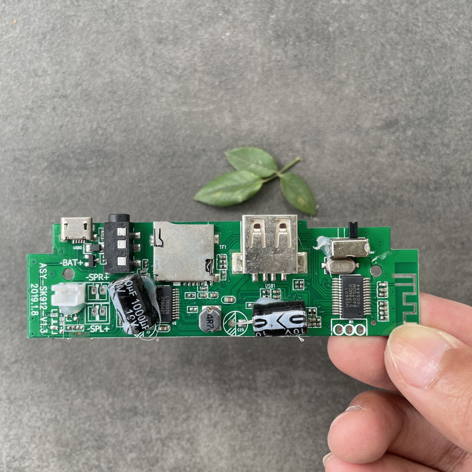 Mạch bluetooth HS6601 công suất 2x5w giá rẻ