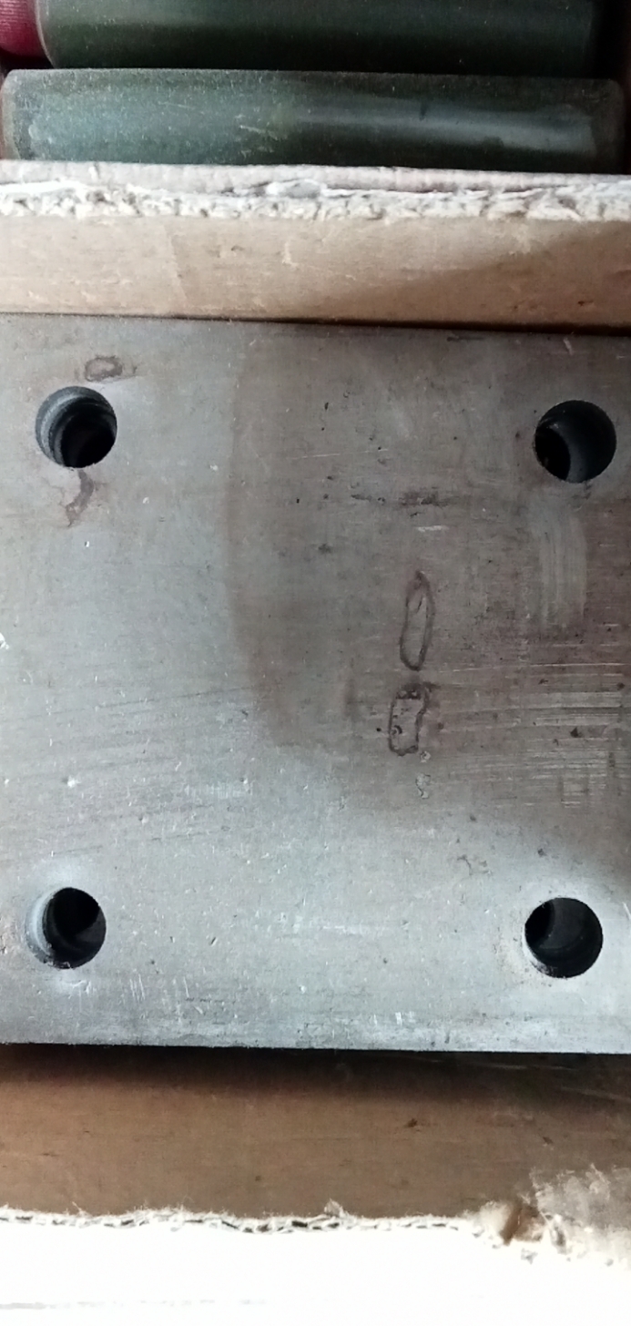 Bản mã chân cột sắt 1T và 1T2