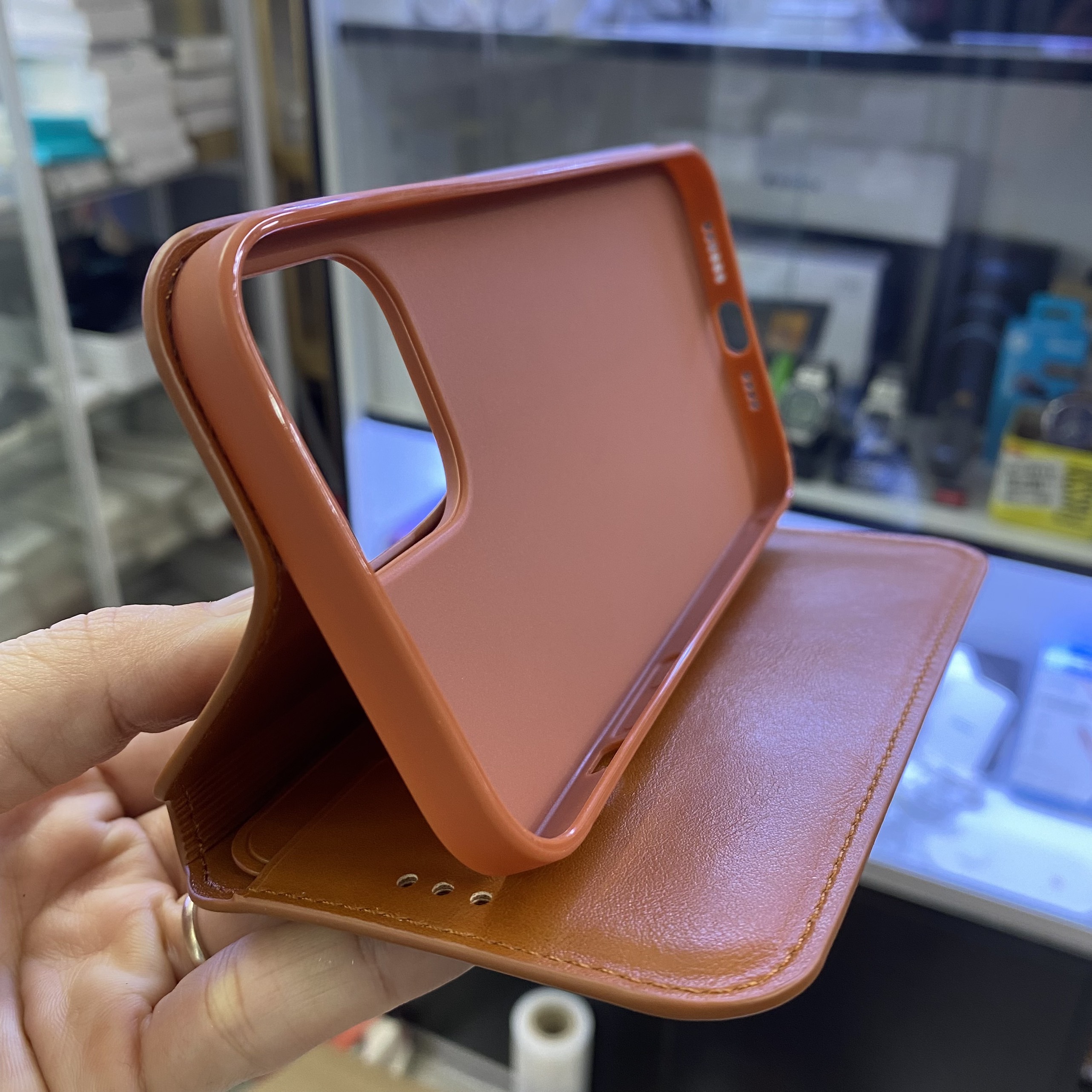 Bao da iPhone 13 XUNDD mềm chính hãng