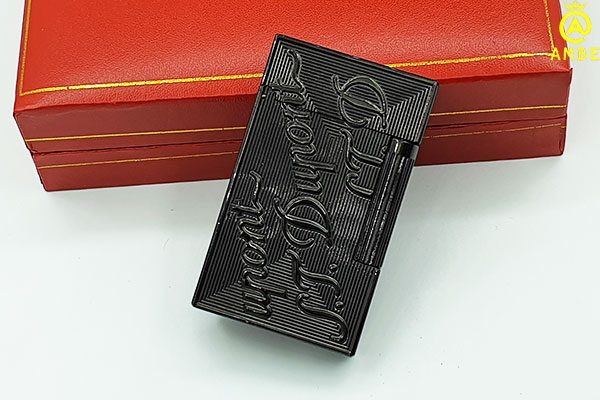 Bật lửa Dupont chữ nổi D05