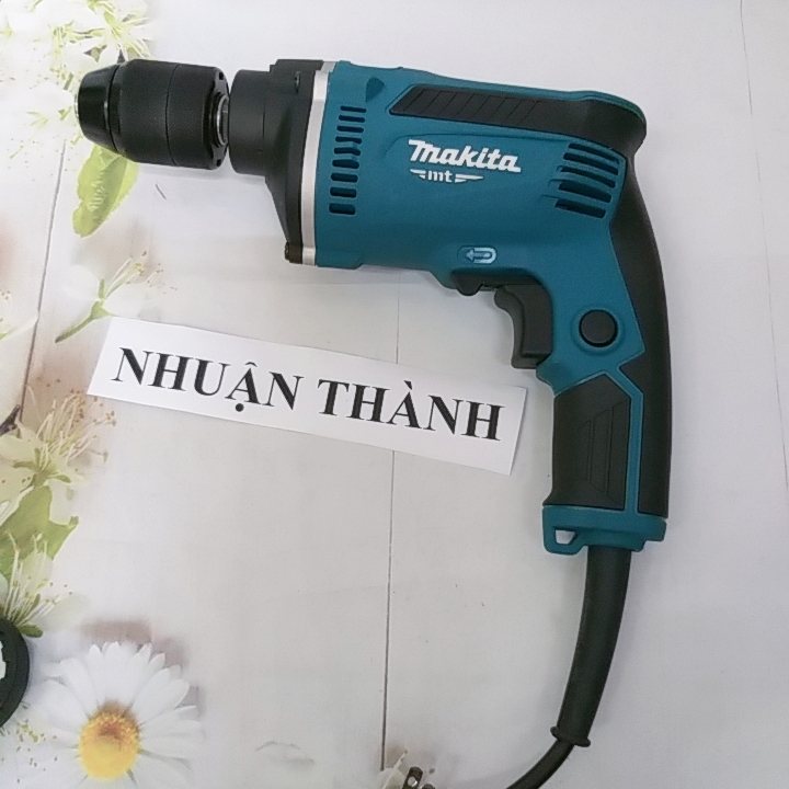 Máy khoan 13mm Makita M8104B