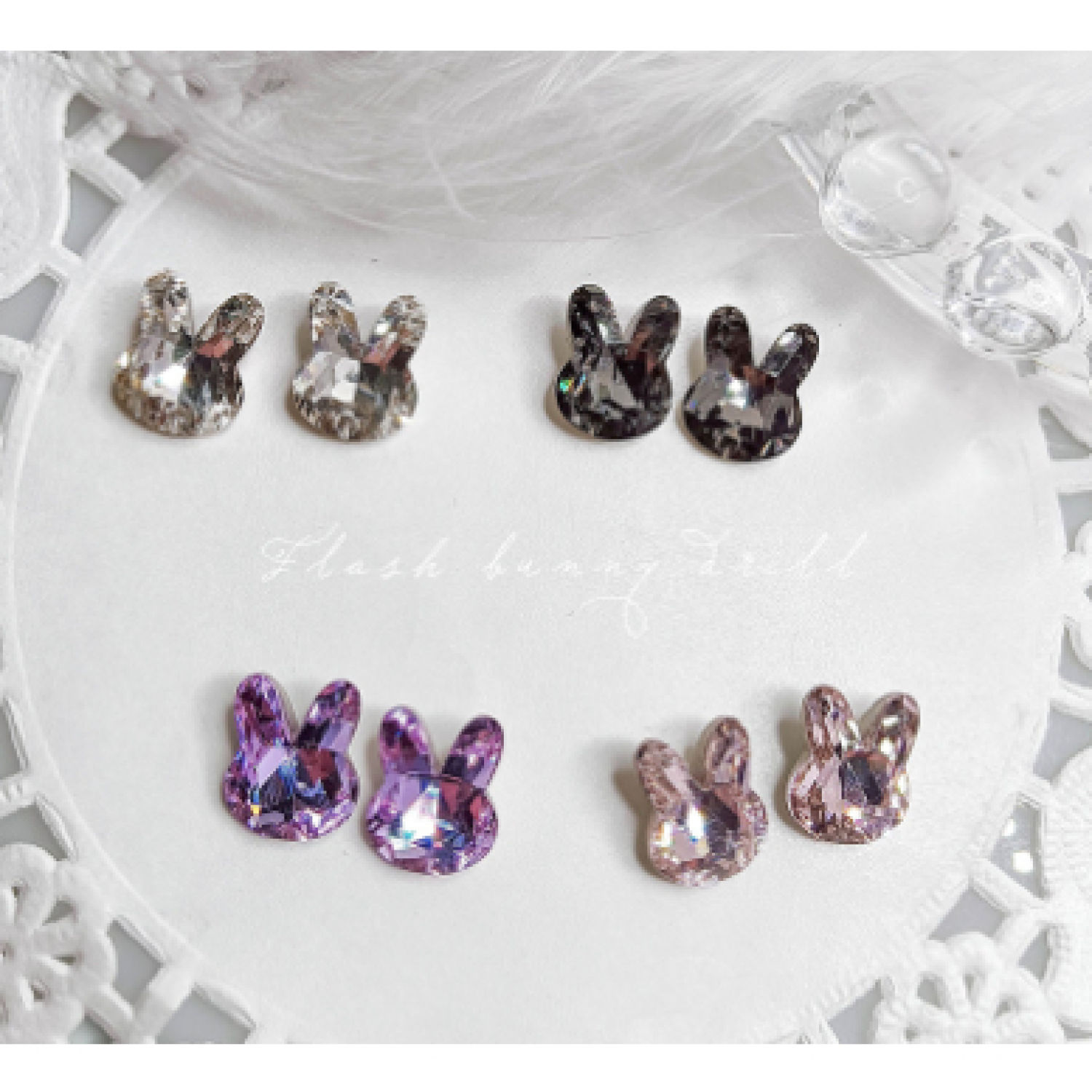 Charm nail thỏ đính đá cao cấp