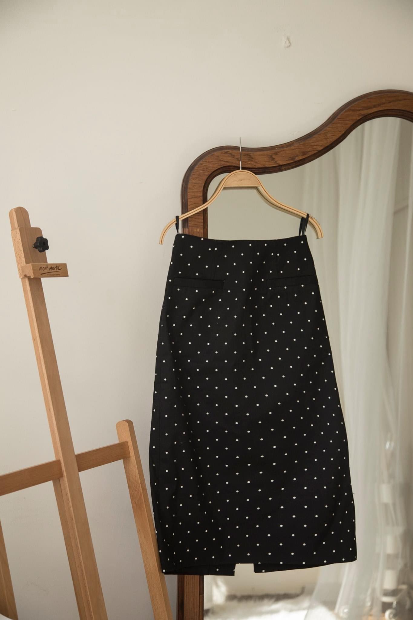 Moda de Lita -  Chân váy midi chấm bi đen trắng