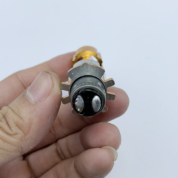 [HCM]Đèn Pha Cob 3 Tim M5 ( vỏ cam) Gắn Xe Đời Cũ [ Sáng Trắng ]