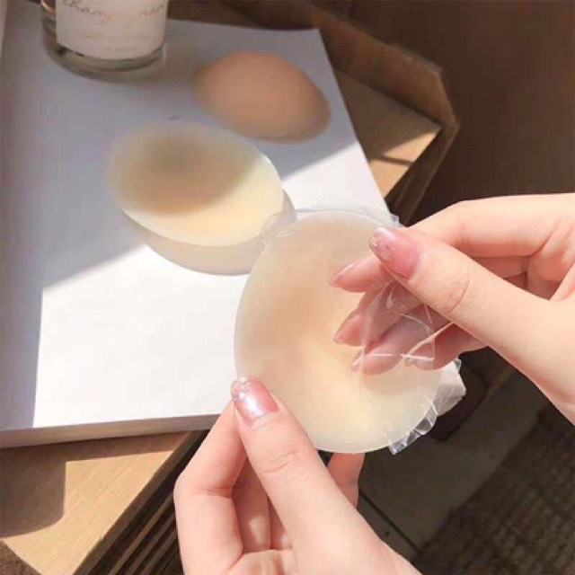 Áo Dán Ngực, Miếng Dán Tàng Hình