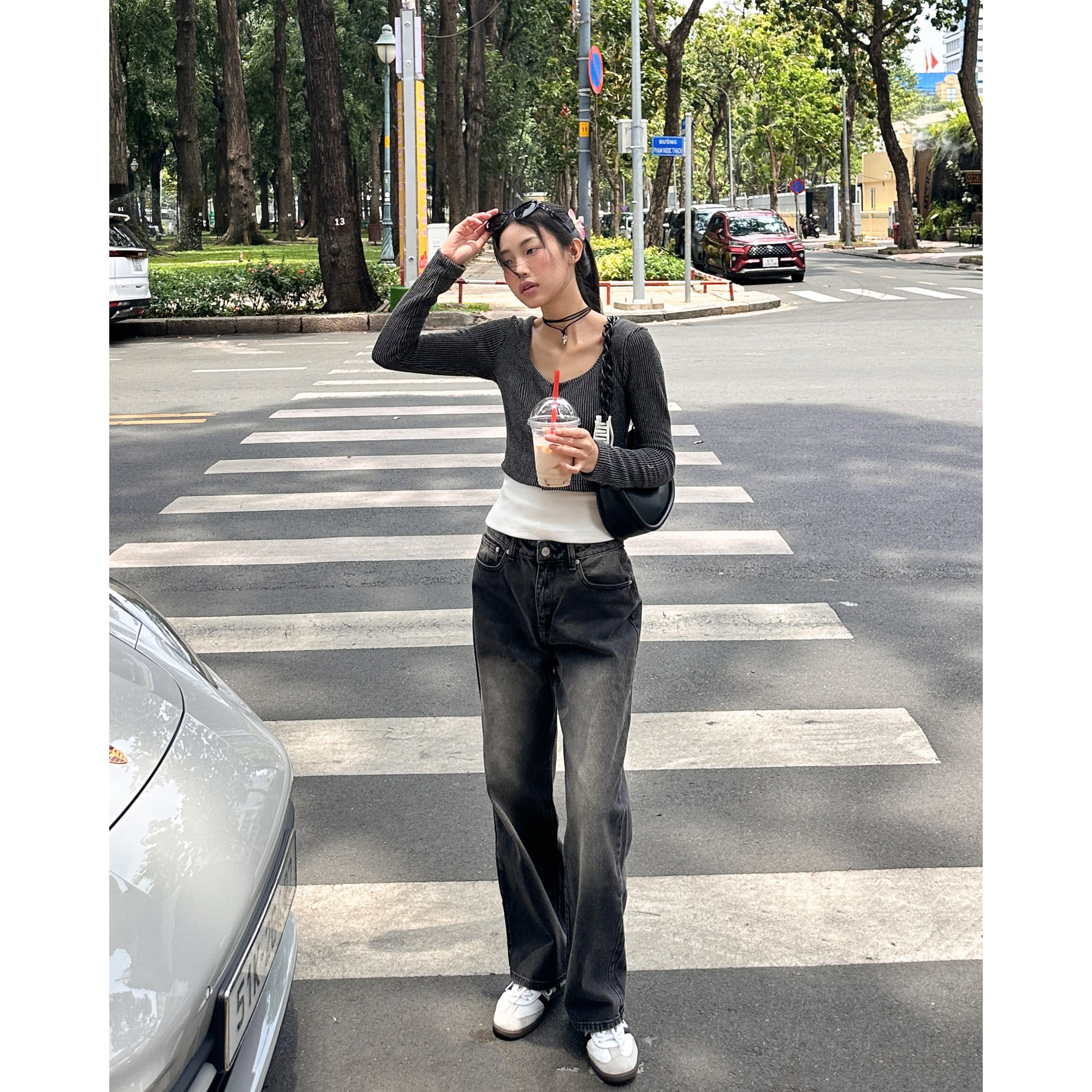 Quần Jeans Nữ PRADIES Form Suông Da Sun