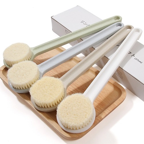 Bàn chải cọ lưng Muji cán dài