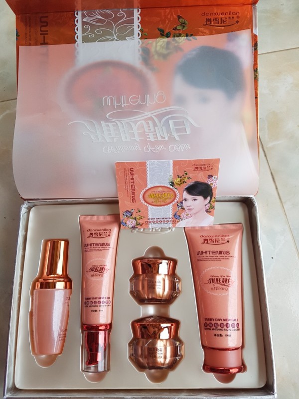 Kem Hoàng Cung Cam 5in1 giá rẻ