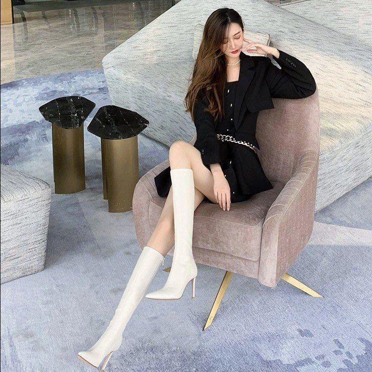 Bốt Cao Cổ Khóa Sờn Mũi Nhọn Đế 8cm Boot Da Mềm Full Box