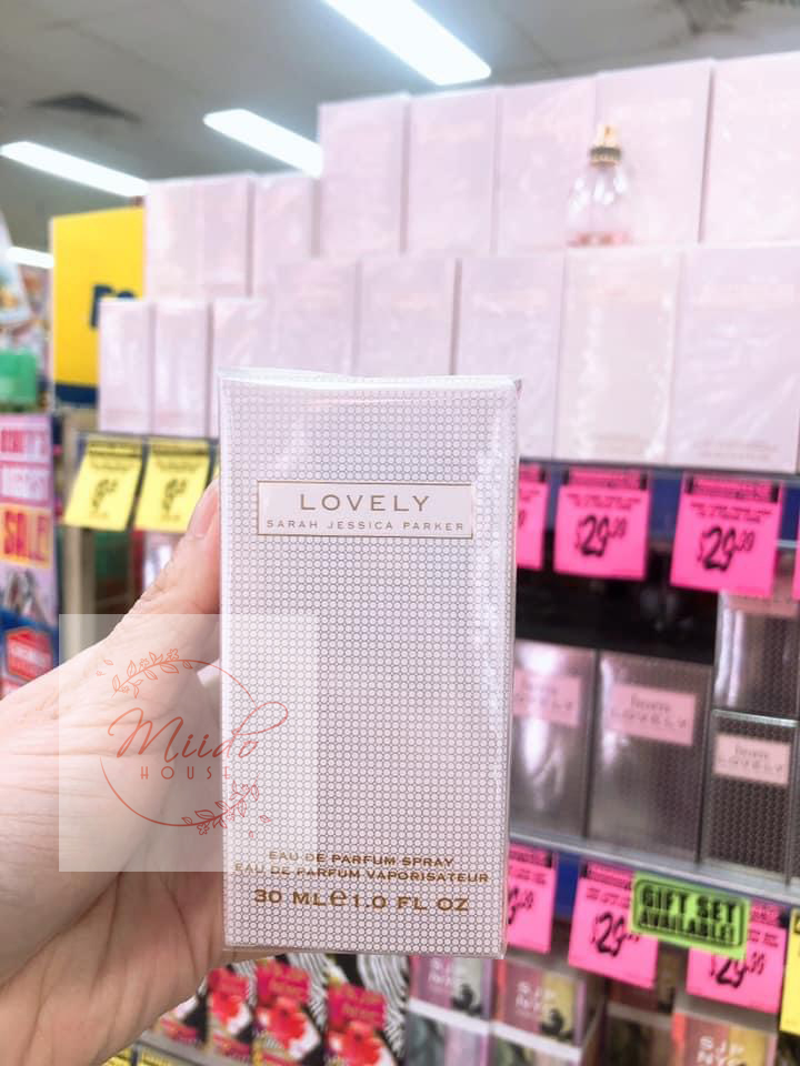 Nước hoa 𝐒𝐚𝐫𝐚𝐡 𝐉𝐞𝐬𝐬𝐢𝐜𝐚 𝐏𝐚𝐫𝐤𝐞𝐫 𝐋𝐨𝐯𝐞𝐥𝐲 𝐄𝐚𝐮 𝐝𝐞 𝐏𝐚𝐫𝐟𝐮𝐦 𝐒𝐩𝐫𝐚𝐲 30ml