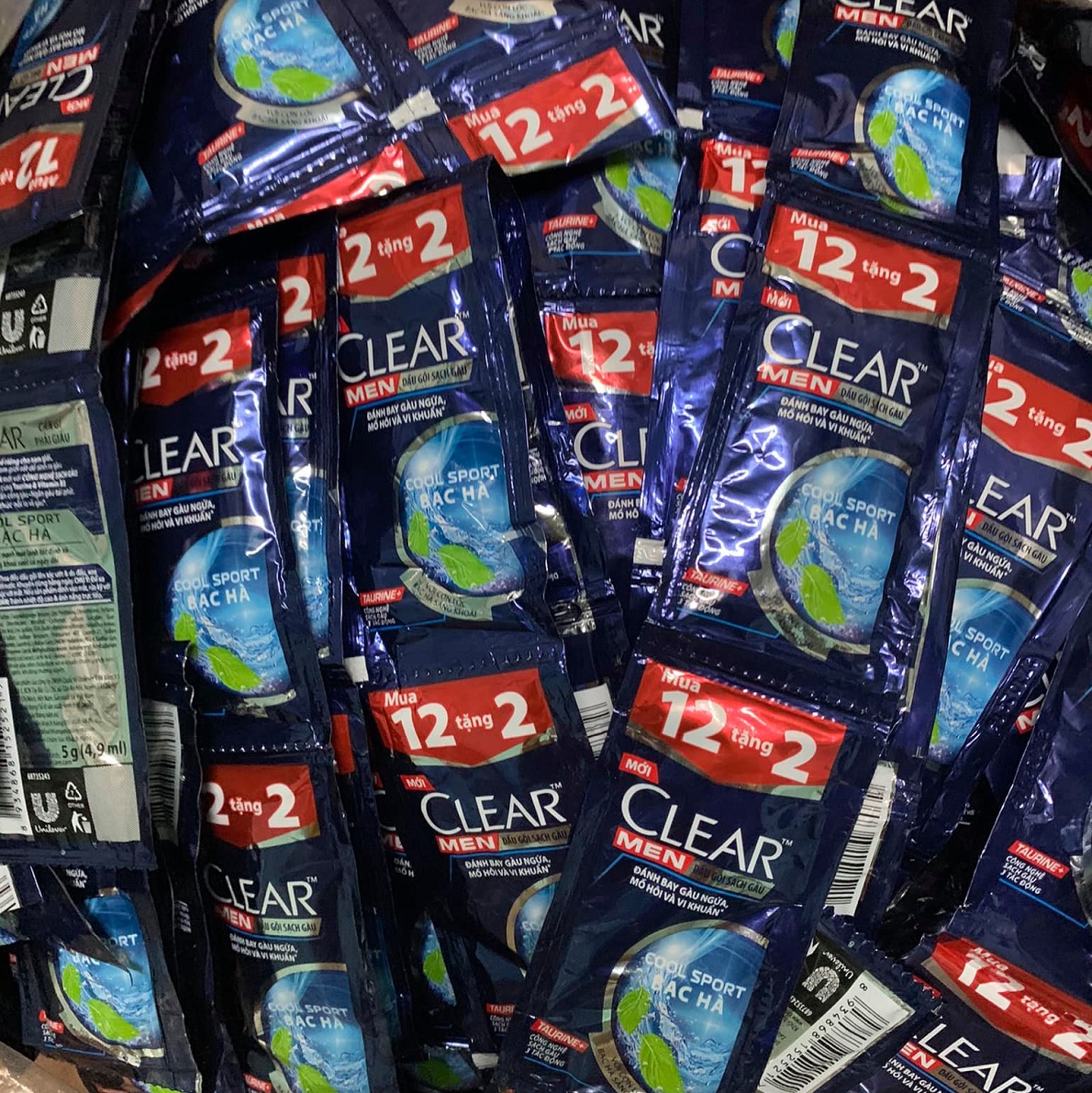 50 gói dầu gội clear men bạc hà mát lạnh (không theo dây)