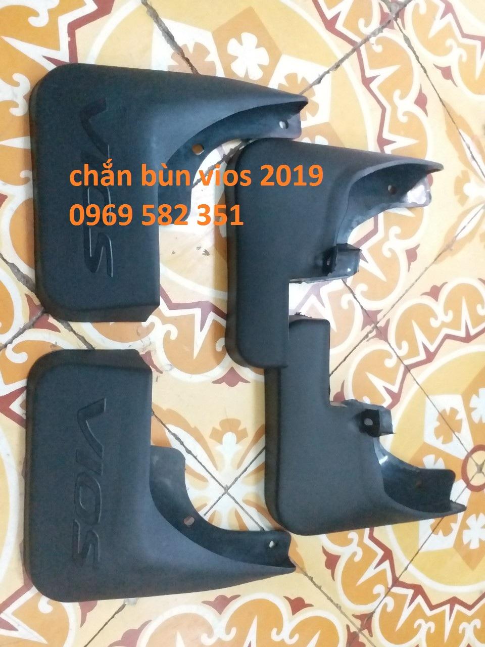 Bộ chắn bùn Đen xe Toyota Vios 2019.