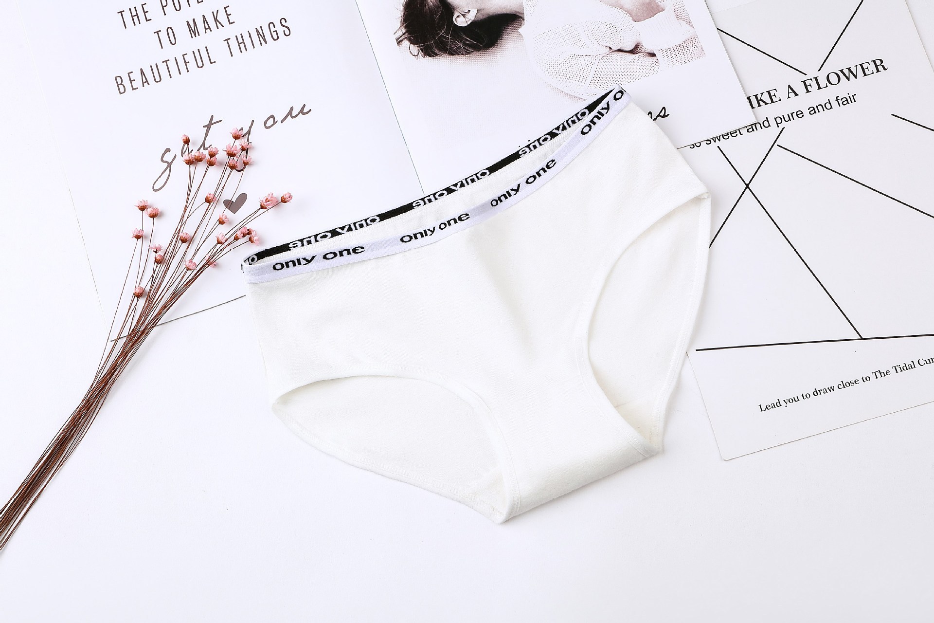 Quần Lót Cotton Nữ ONIY ONE đơn giản mà cá tính