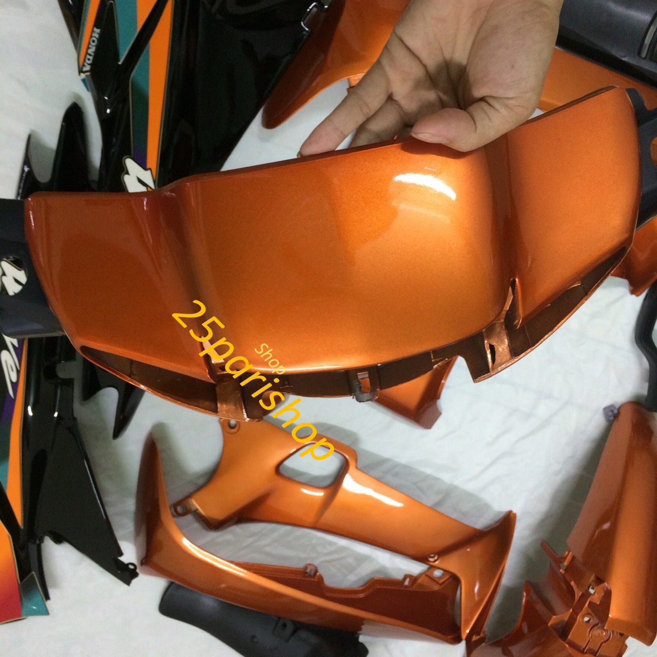 Dàn áo xe Wave Alpha 110- wave zx - wave nhỏ110 Wave thái 1 bóng wave đời xe 1999 đến 2006 ,màu cam sườn đen -nhựa ABS nguyên sinh