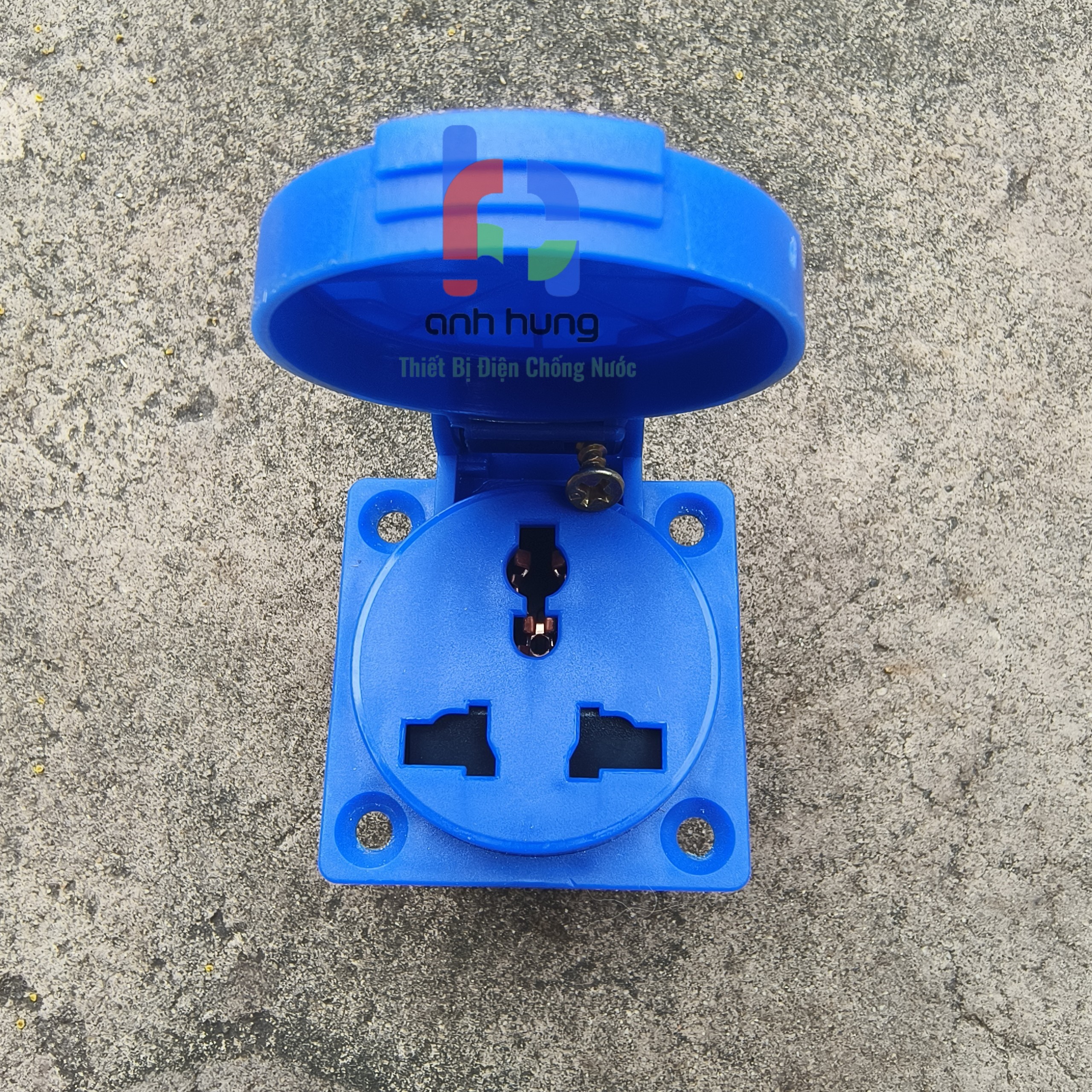 Ổ cắm công nghiệp Đa năng chống nước nắp 1 Pha - 10A - 2P+E – IP54 ( loại Ốp Tủ Điện)