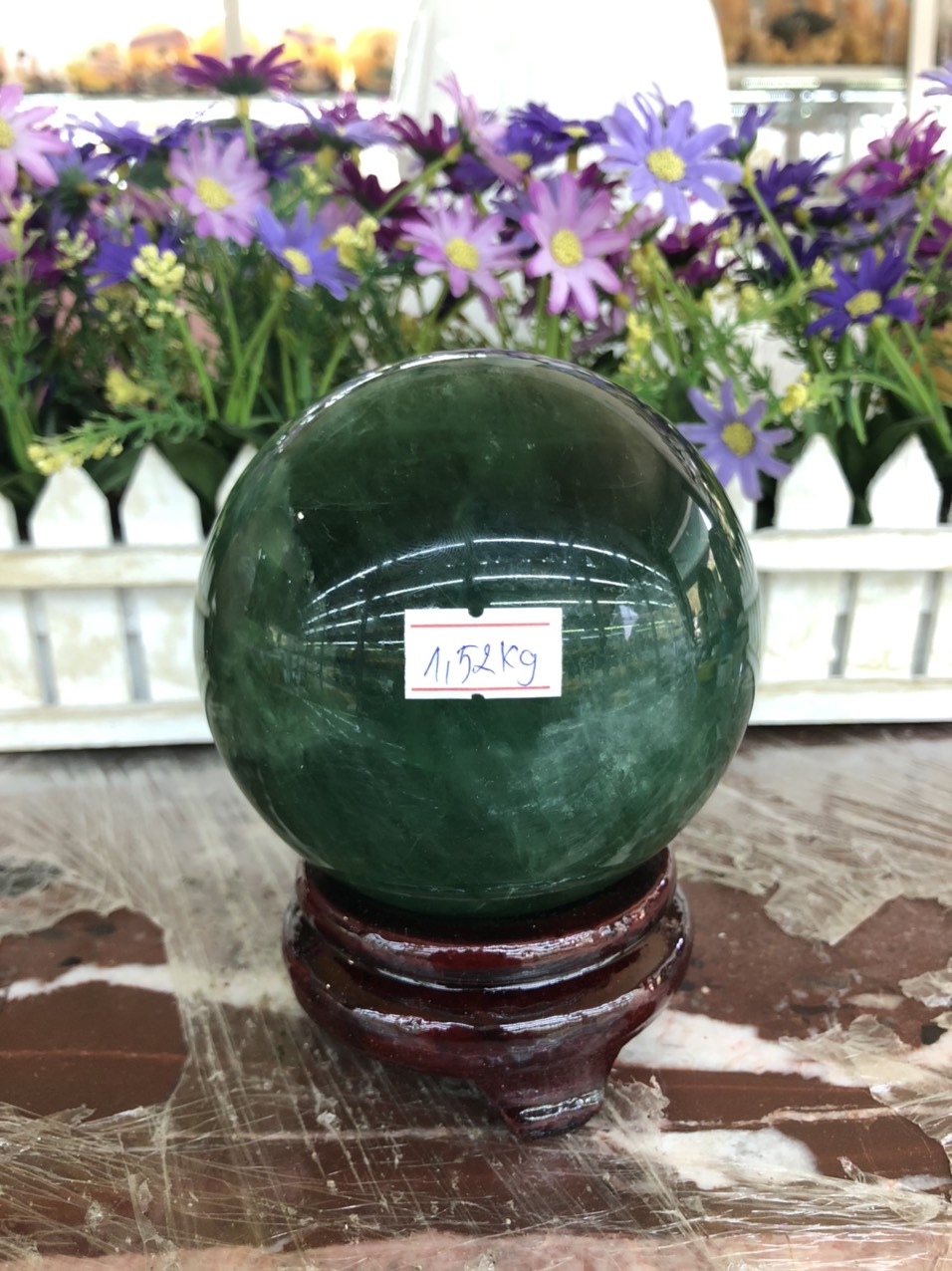 Quả cầu phong thủy đá thạch anh xanh - Đường kính 9,4cm; 9,5cm; 9,9cm và 10cm