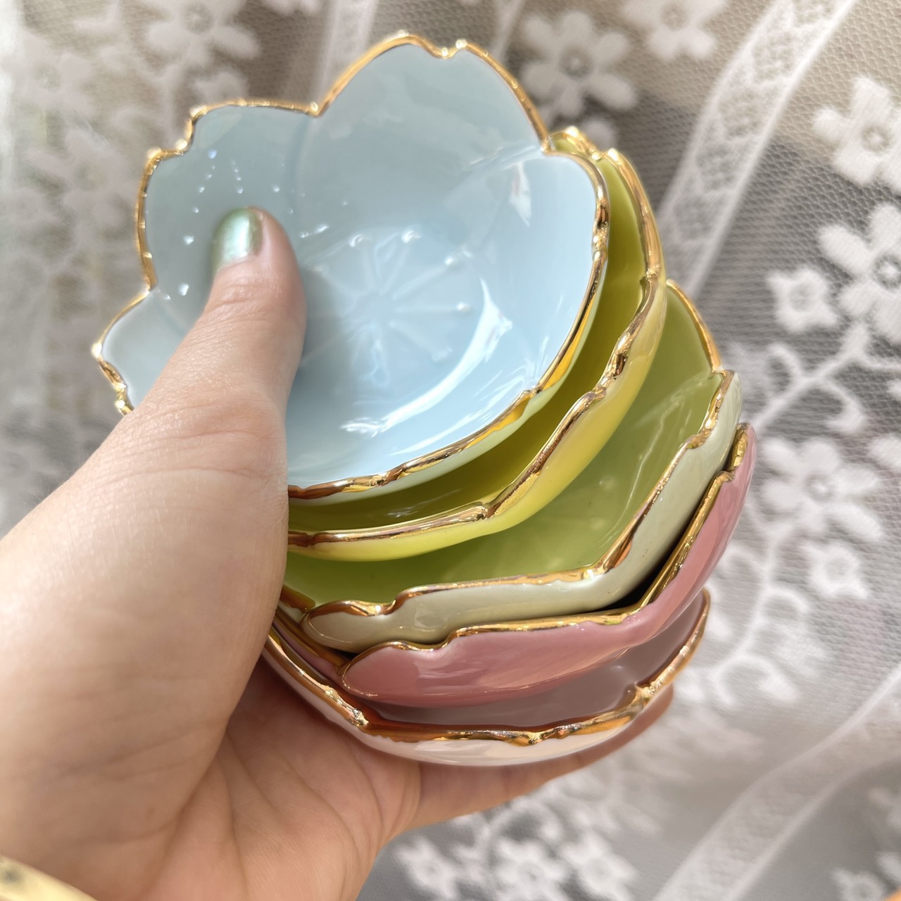Chén sứ đựng nước chấm, bát đĩa sứ decor phong cách hoa đào Nhật Bản