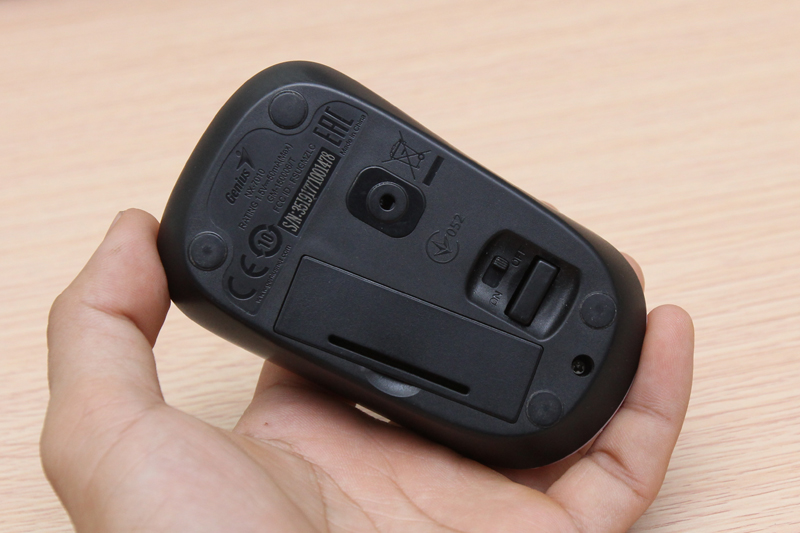 Chuột Genius NX 7010 (Hàng trưng bày) đỏ