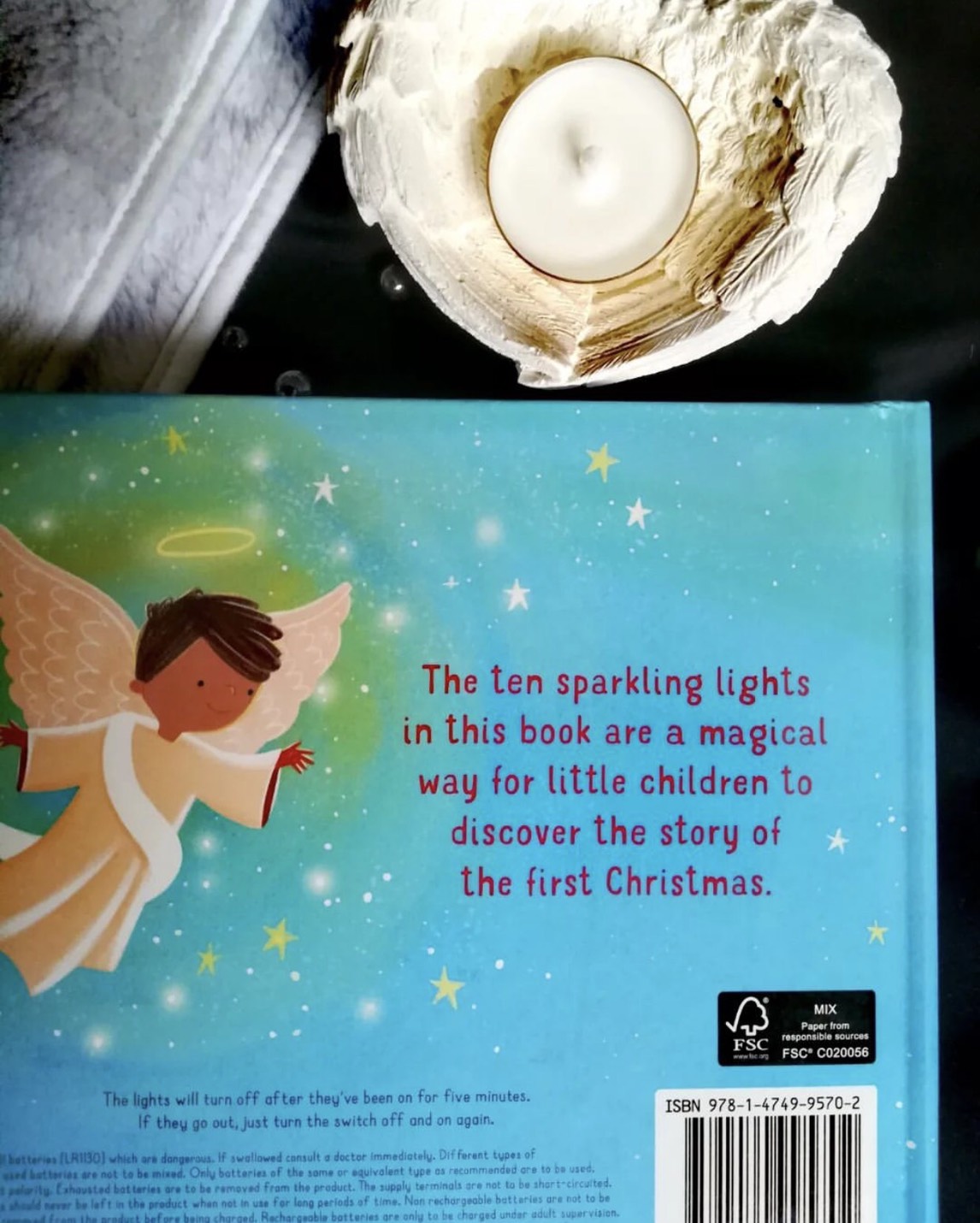 BOOKMEDI - Sách đèn The Twinkly Twinkly Nativity