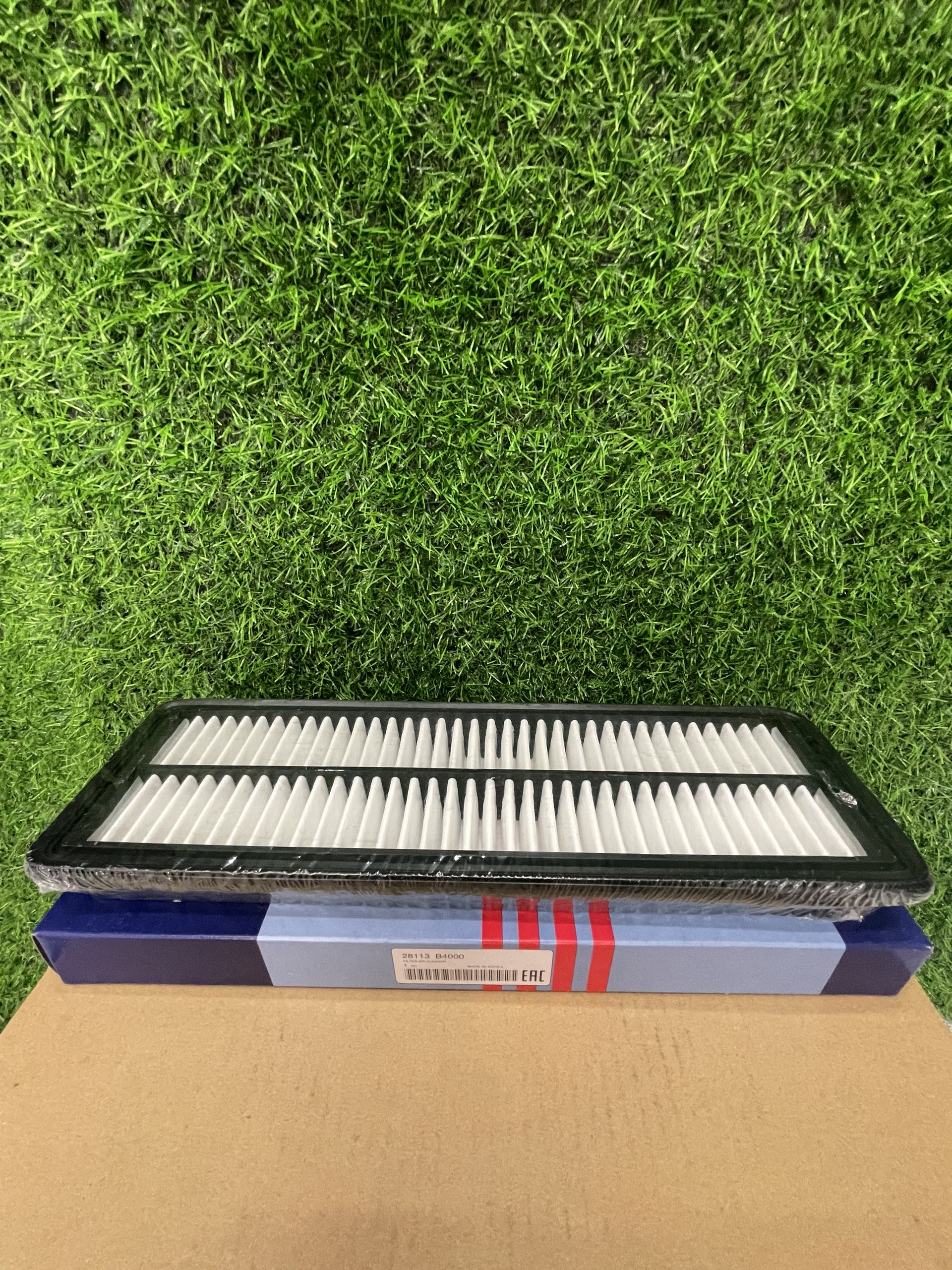 Lọc gió động cơ Huyndai I10. (Mã: 28113-B4000)