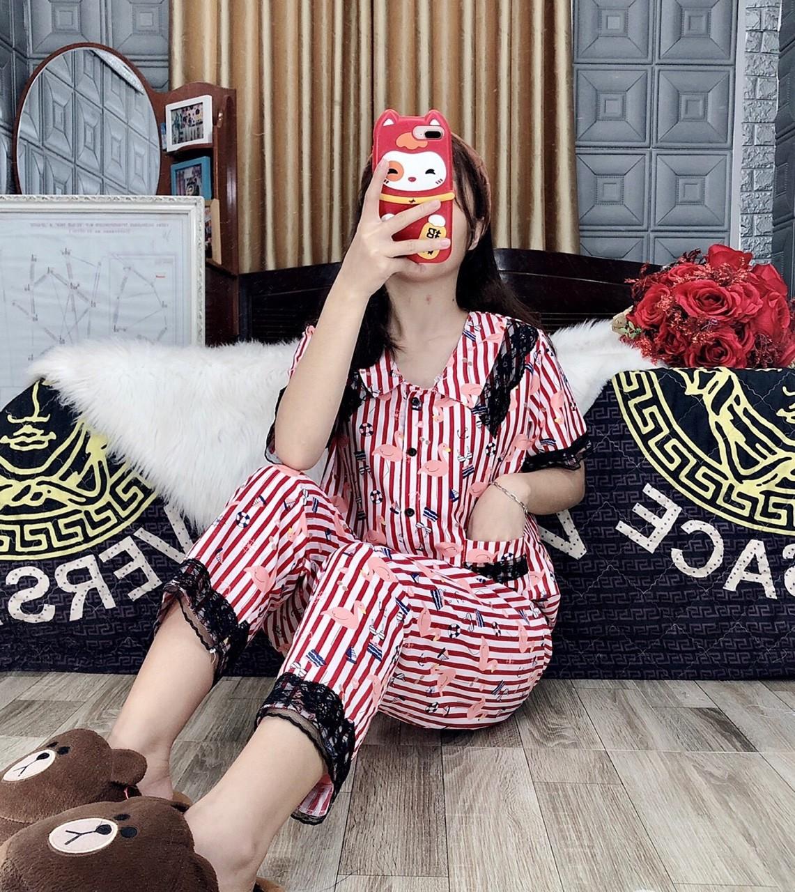 [HCM]Bộ  Pijama mặt ở nhà hình hoa -MTB