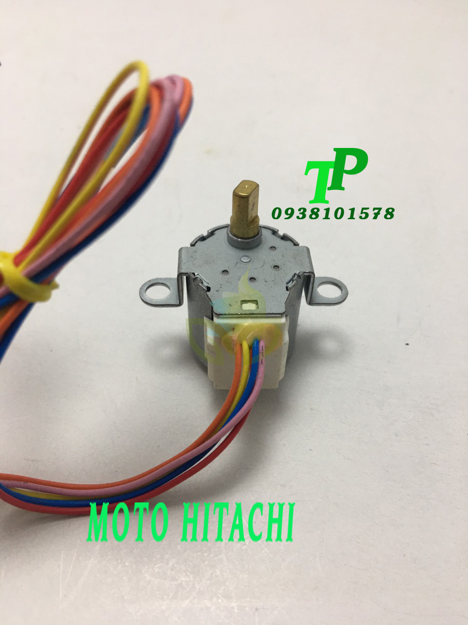 Moto vẫy lá đảo dàn lạnh Hitachi
