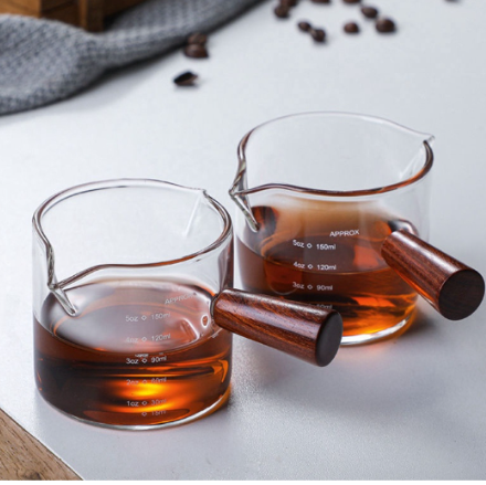 Cốc đong cà phê thuỷ tinh chịu nhiệt có 2 miệng rót 100ml