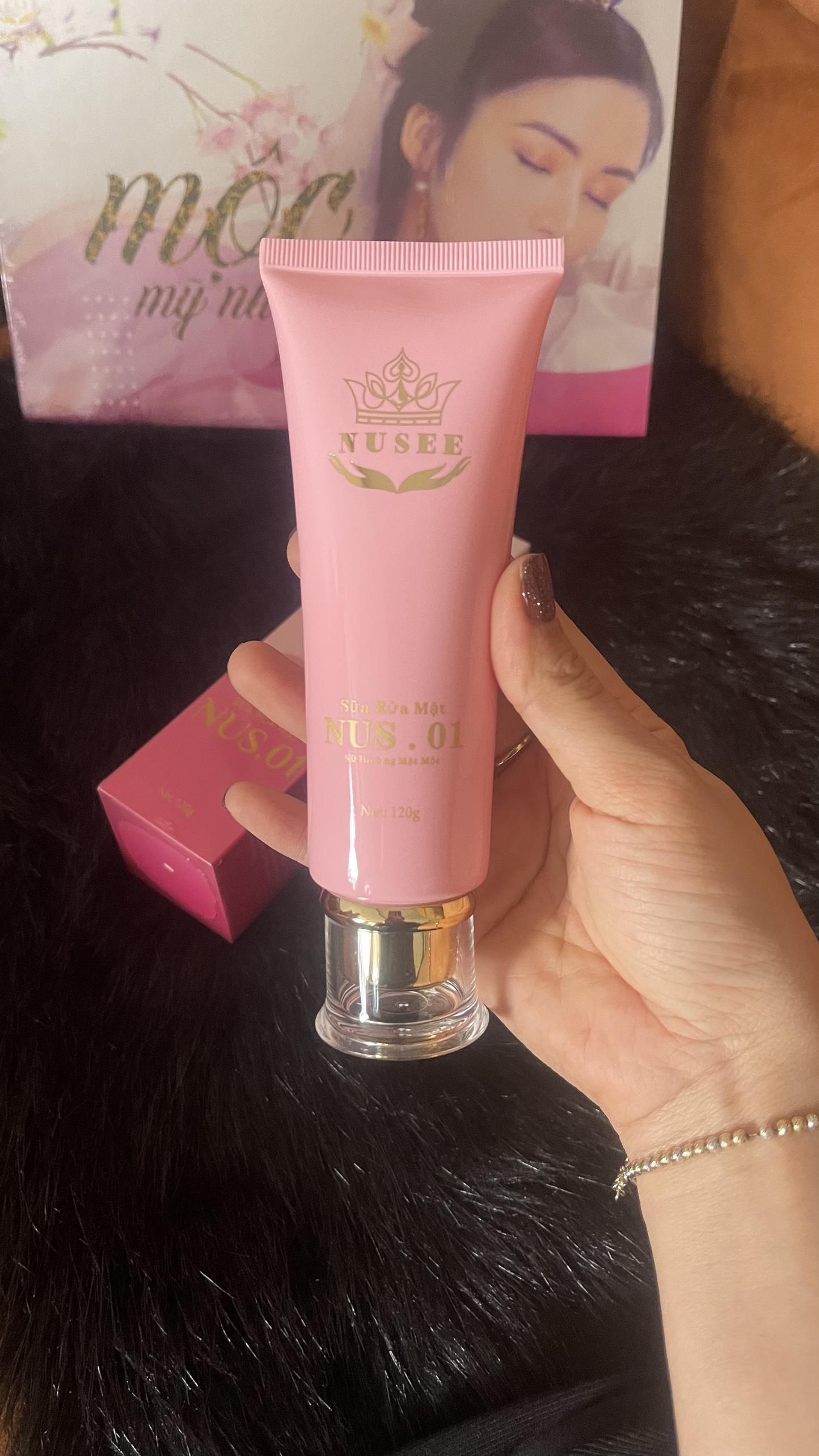 Sữa rửa mặt mộc mỹ nhân 120g