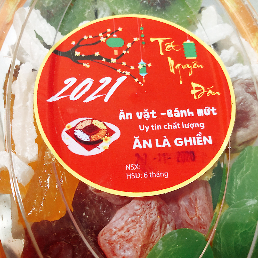 [ MỨT TẾT NGON, LUÔN DATE MỚI ] 01 Hộp Mứt Trái Cây Thập Cẩm Đà Lạt (Date: 06 tháng)-[ 12.12 Hot Deals ]