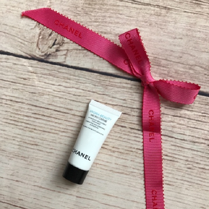 CHANEL Hydra Beauty Micro Serum - Vi tinh chất dưỡng ẩm da