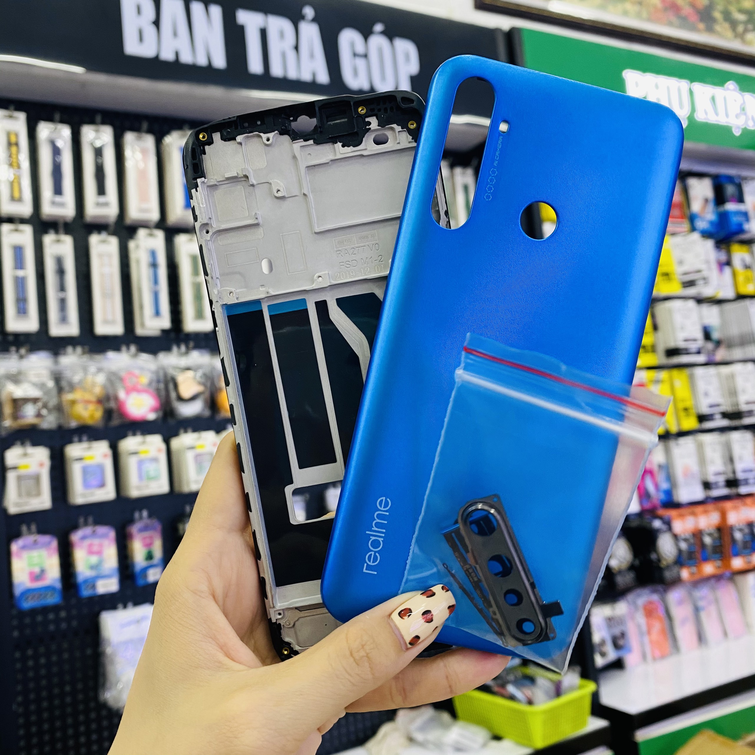 Vỏ bộ Điện thoại Realme 5i RMX-2030 đẹp chất lượng cao, như zin, hàng nấu máy