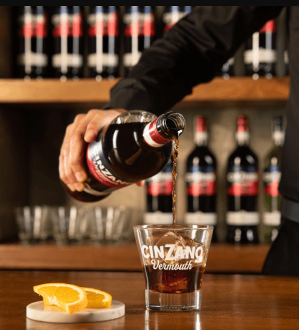 [MUA 2 TẶNG 1 ÁO] [Chính hãng] [Trên 18 tuổi] Rượu mùi Cinzano Rosso Vermouth 15% 1000ml
