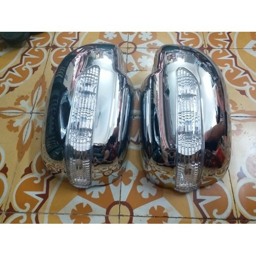 ốp gương innova 2008-2009-2010-2011 có đèn loại dầy