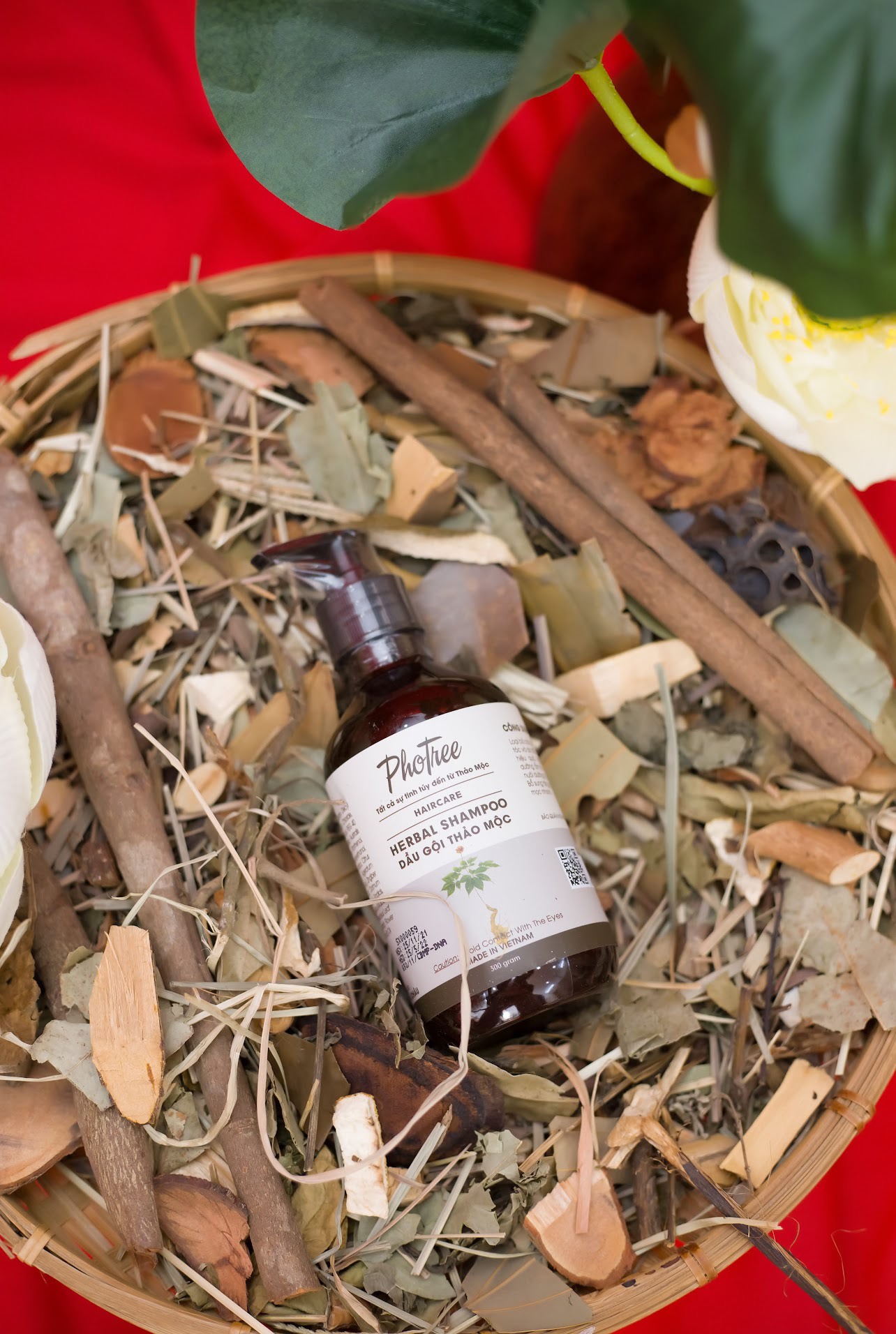 Dầu Gội Sâm Ngọc Linh PhoTree 300grams