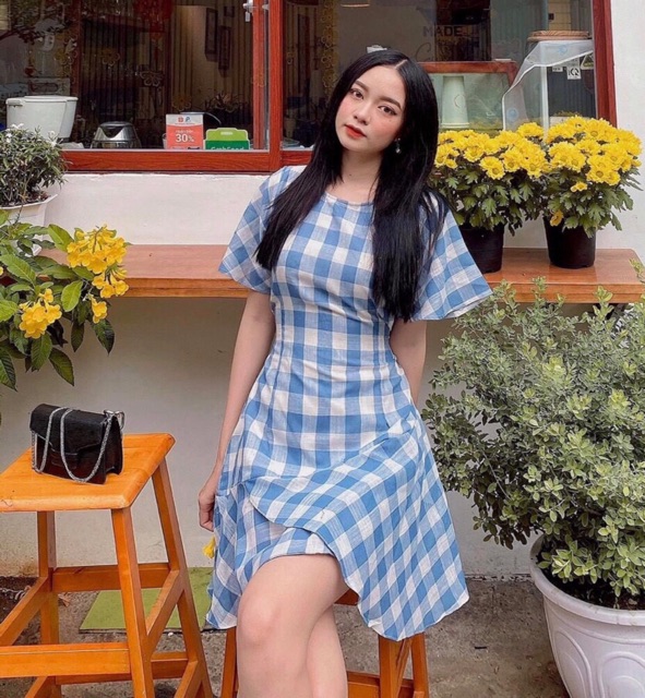 Đầm caro xanh tùng bèo
